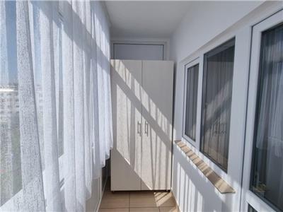 Apartament dragut cu 2 camere decomandate, parcare, Intre Lacuri