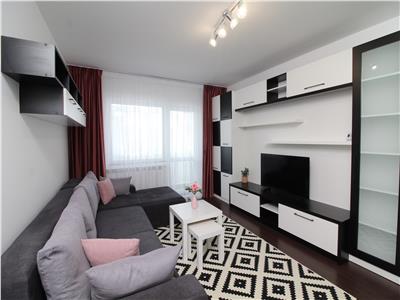 Apartament dragut cu 2 camere decomandate, parcare, Intre Lacuri