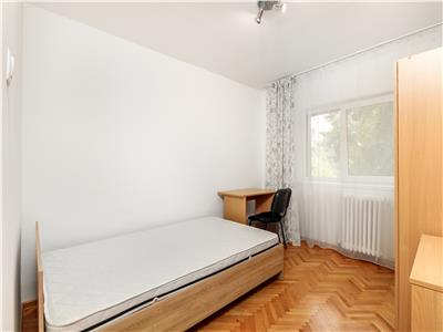 Apartament 3 camere decomandate, UMF, Spitalul de Recuperare, Zorilor