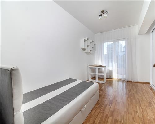 Apartament 4 camere, 135 mp, parcare, Plopilor, Parcul Rozelor