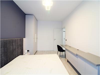 Apartament, LUX cu 2 camere, parcare, Semicentral